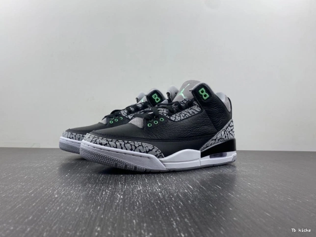 Reps TBK 3 Green CT8532-031 Glow Jordan Air 0720